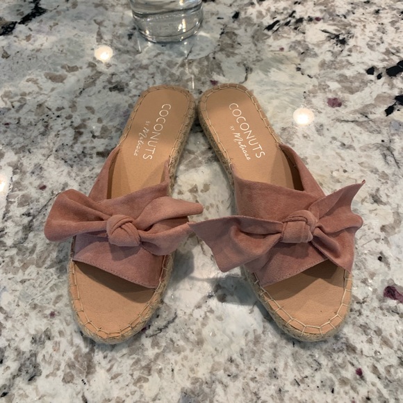 Coconuts by Matisse Shoes - Coconuts by Matisse pink bow sandals